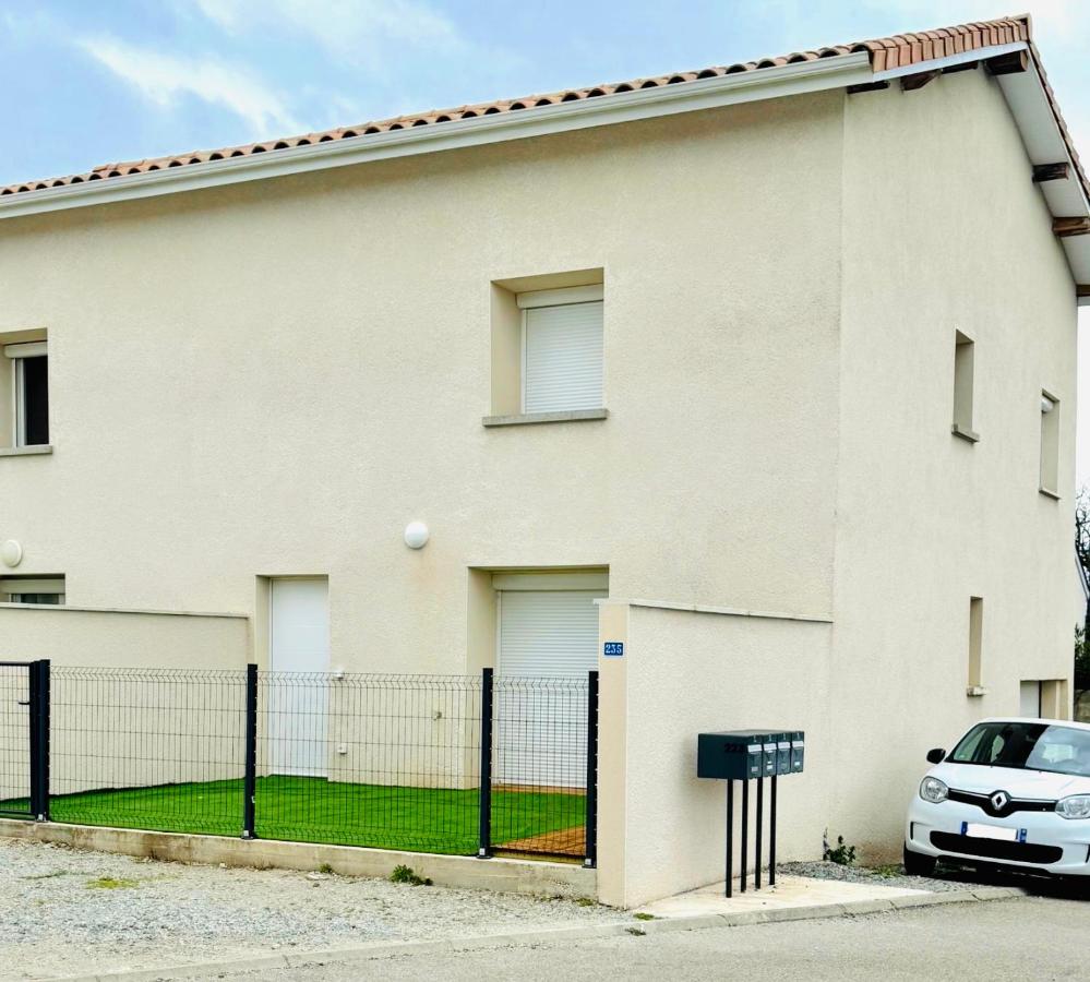 Le Cèdre Enchanté - Maison avec 2 chambres pour 6 personnes climatisée, avec terrasse et BBQ - B&B