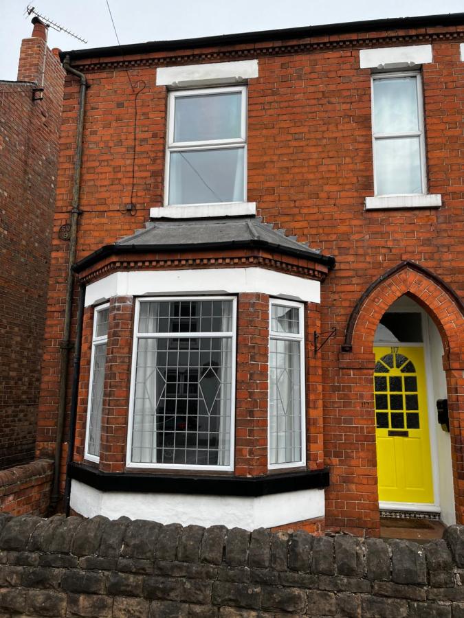 Town House with Jacuzzi & Sauna - B&B