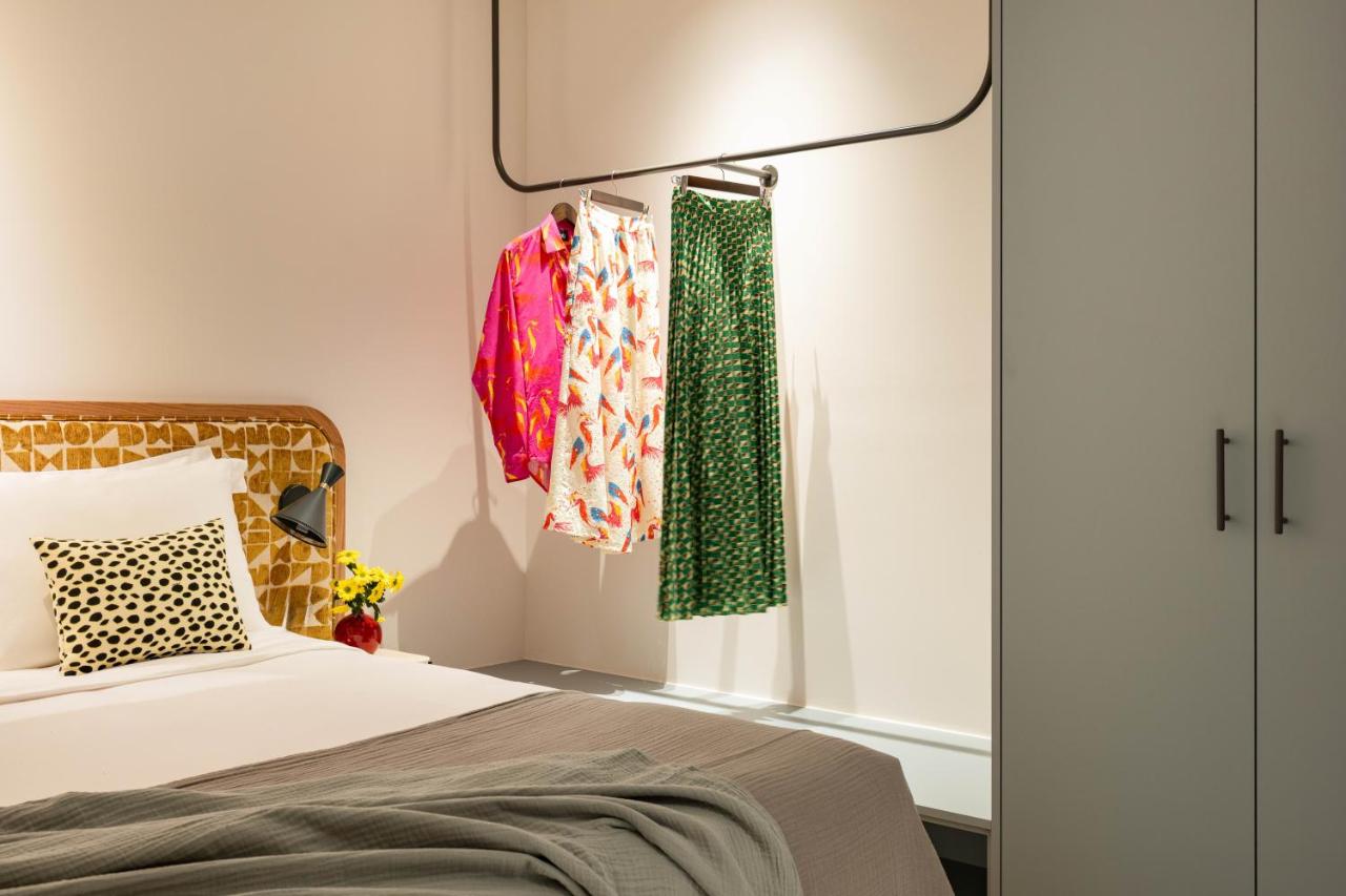 One Bedroom Apartment (Linen)