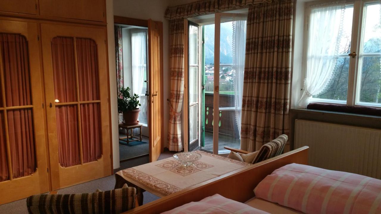 Double Room with Balcony (3)