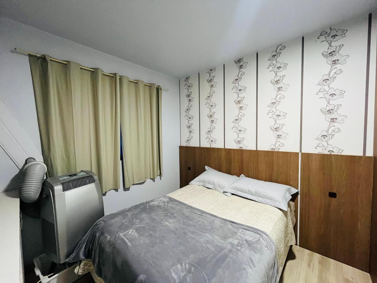 Apartamento Mobiliado com internet no centro - B&B