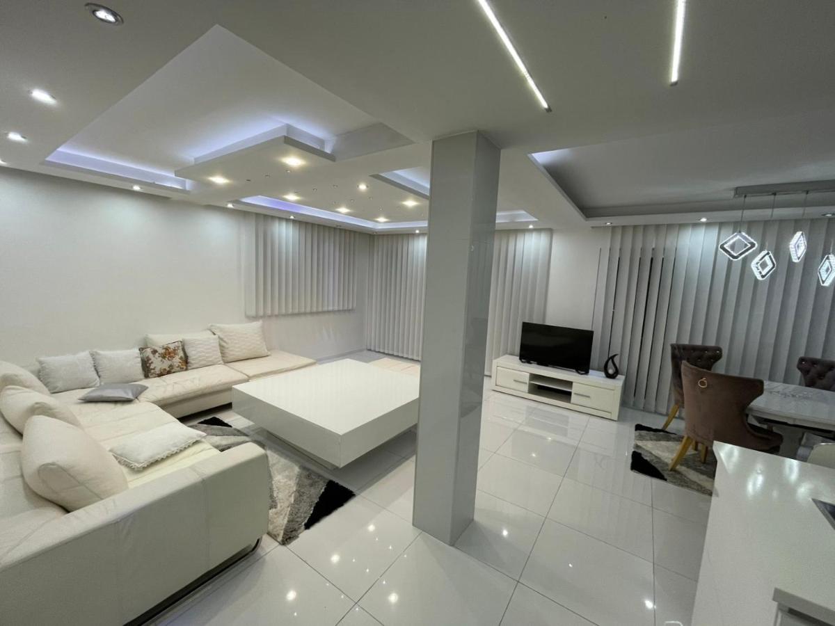 Lux Apartman West gate - B&B