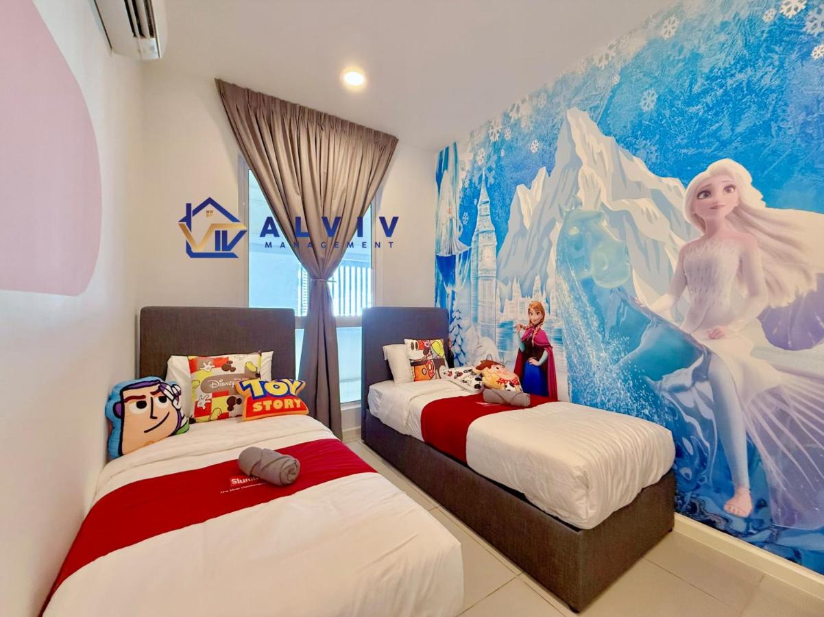 Three-Bedroom Apartment with View