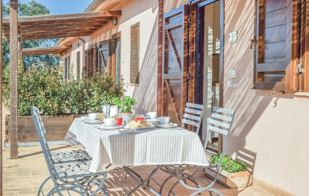 Gorgeous Home In Montalto Di Castro - B&B
