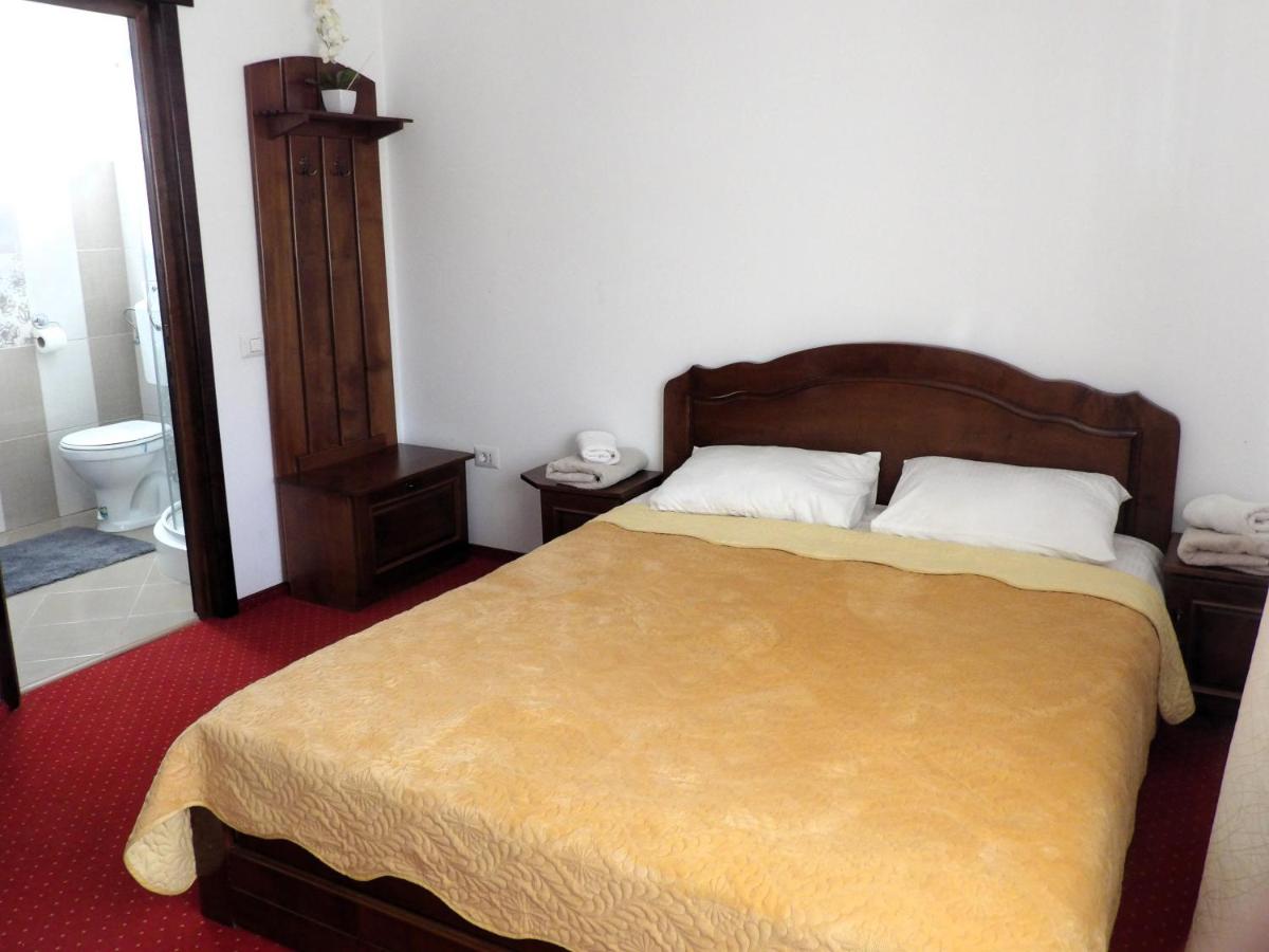 Habitación Doble con baño privado