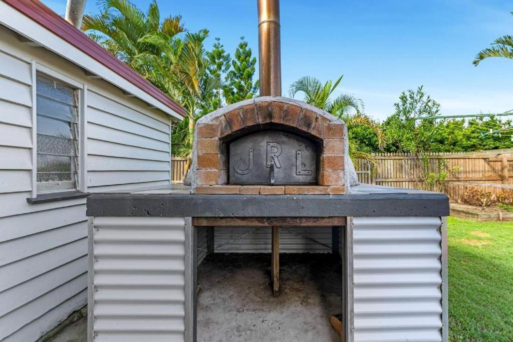 Hervey Bay Beach House - B&B