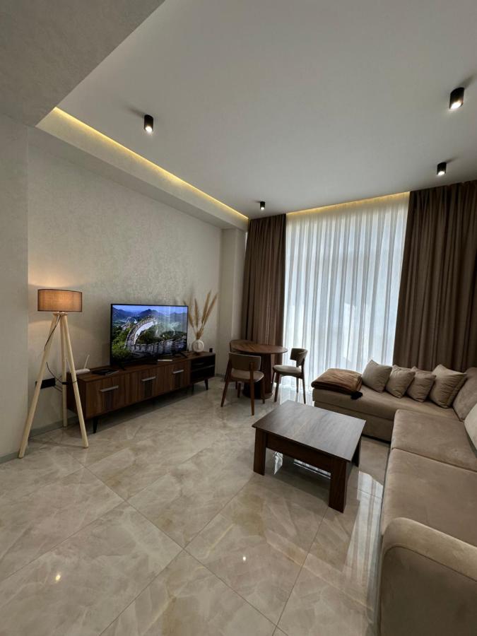 Sea Breeze Polo Residence - Bed and Breakfast Bakoe