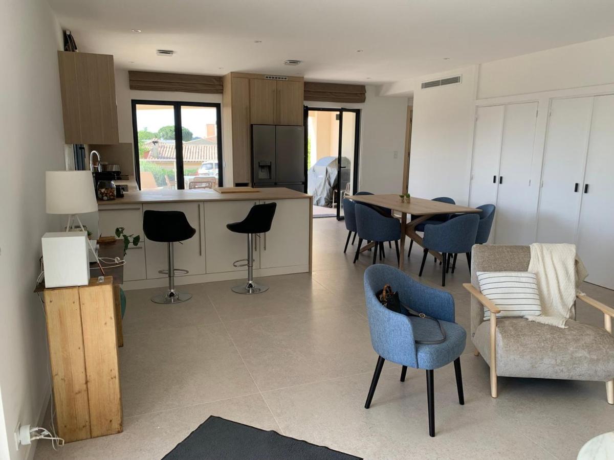 Superbe appartement 4 Pièces - Accès Piscine - B&B Cagnes-sur-Mer