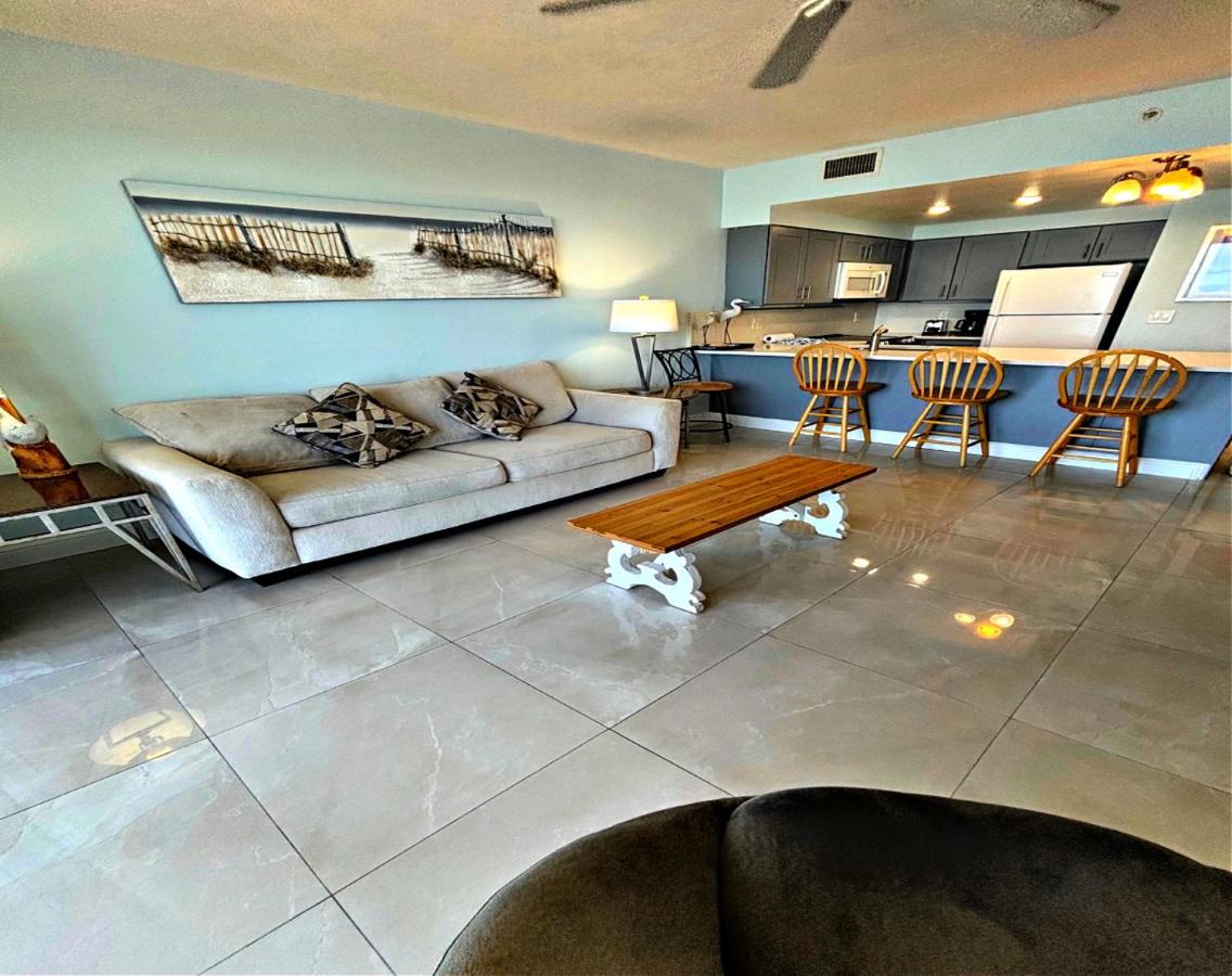 Vacation in Comfort and luxury -1BR Direct Oceanfront - Wyndham Ocean Walk Resort 1307-0 - B&B