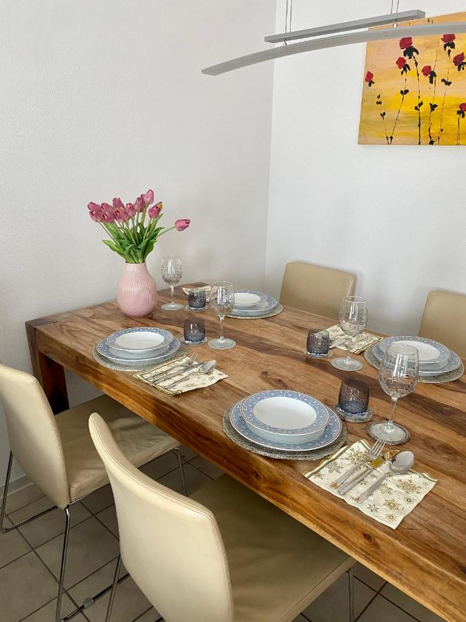 2 Zimmer Ferienwohnung mit Terrasse fußläufig zu S-Bahn und See - Ferienwohnung Wörthsee