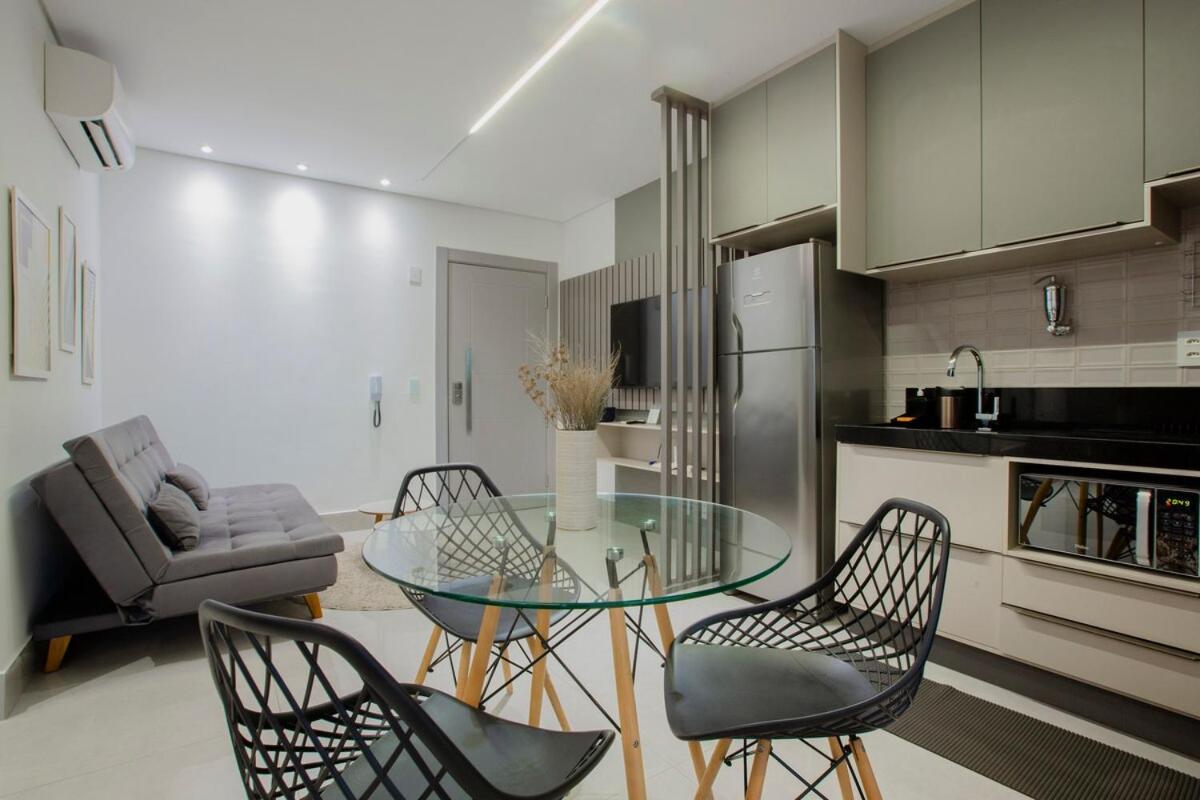 Stylish Loft Comfort and Impeccable Location - B&B