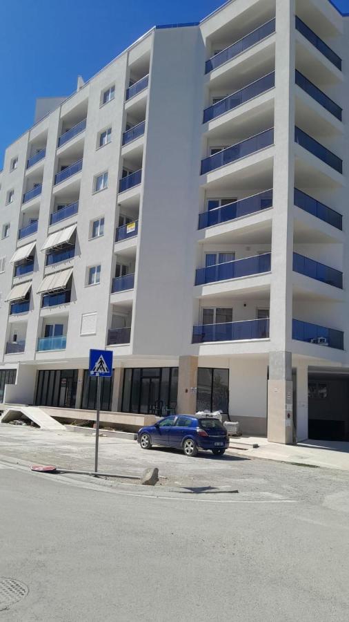 mucaj apartament - B&B