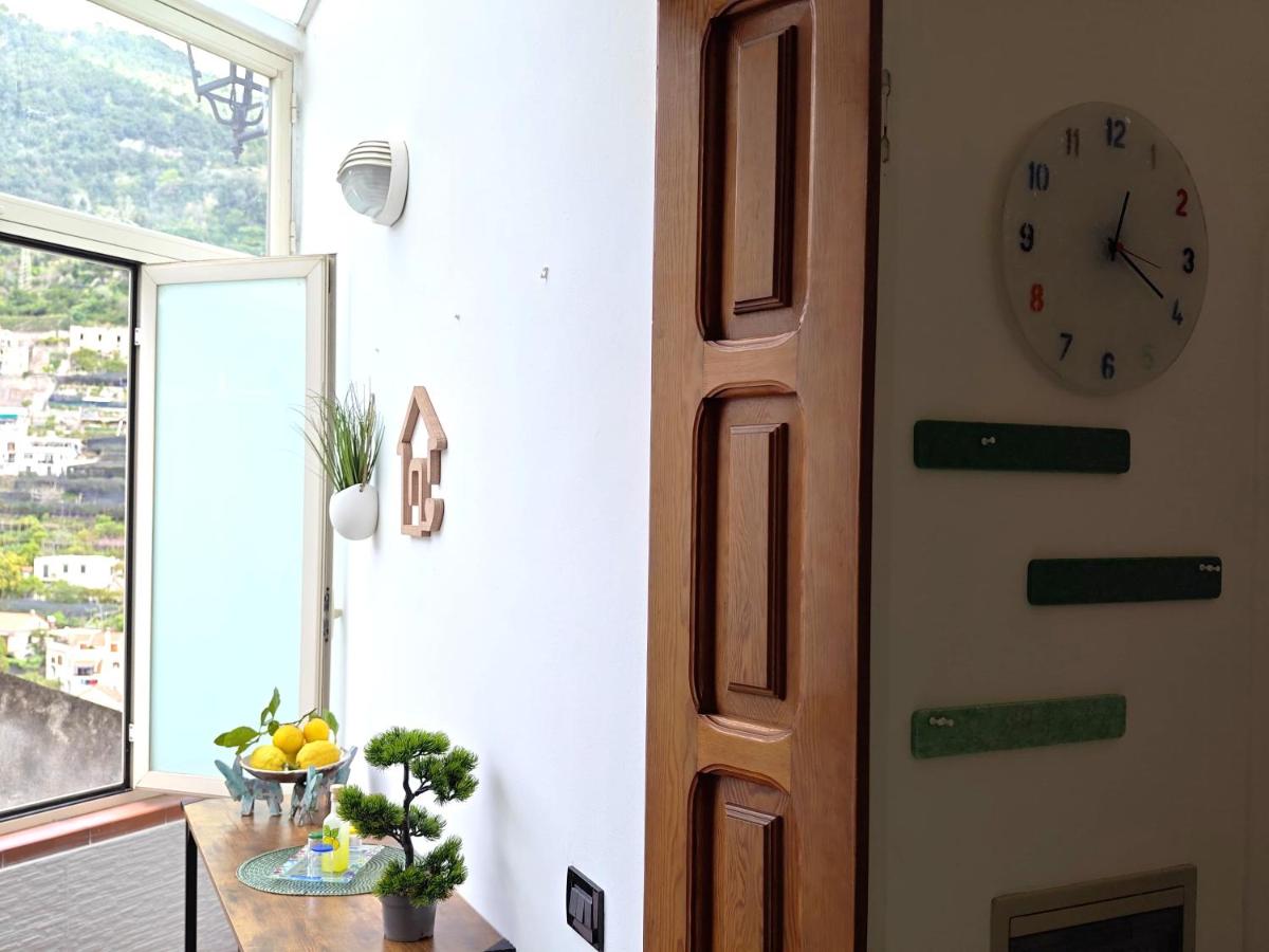 Umberto's Apartment - Relax and Comfort on the Amalfi Coast - Minori - Chambres d'hôtes Minori
