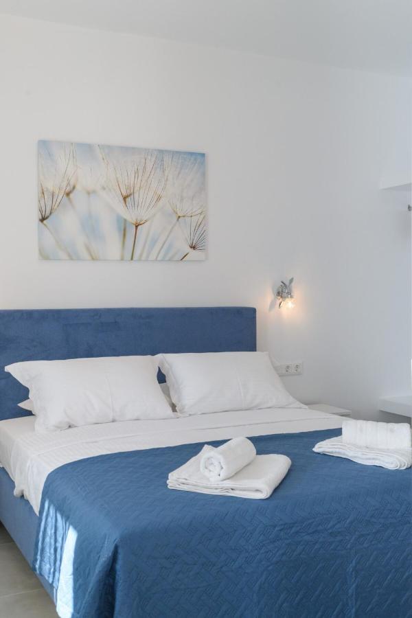 Sunny & Blue Studios 3 - B&B Paraspóri