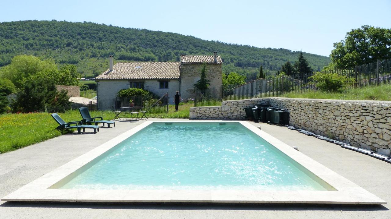 Chambre d'hôte dans ferme provençale - Bed and Breakfast Banon