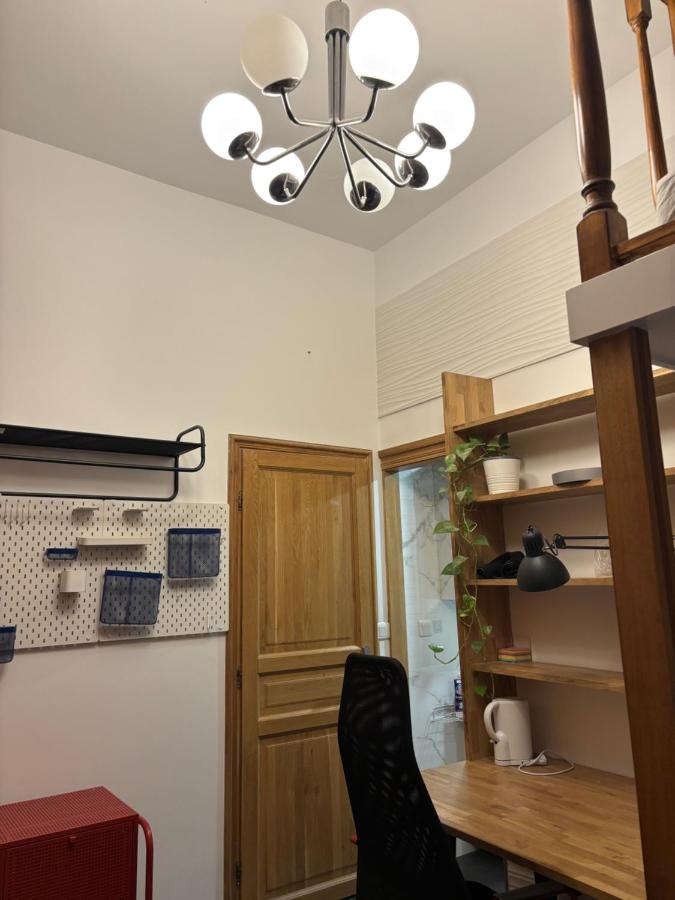 Twin Room with Private Bathroom