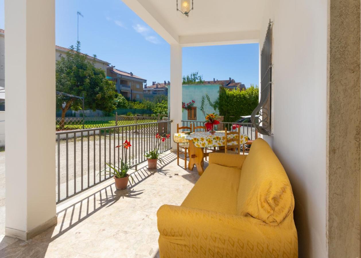 Appartamento Carducci tra Chiesa e Mare - B&B Tortoreto Lido