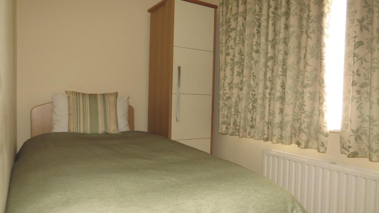 Single Room with Private Bathroom