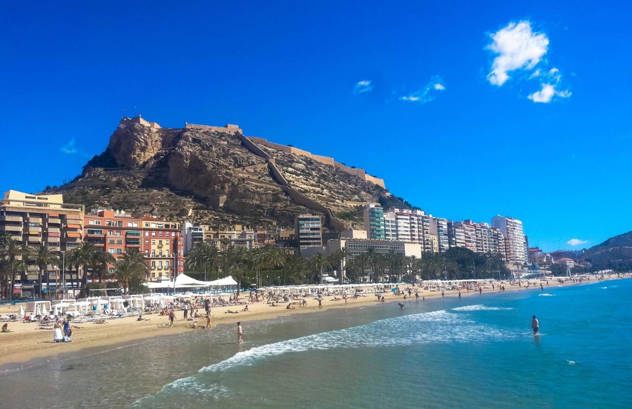 Loft Entero Centro Alicante - Ferienwohnung