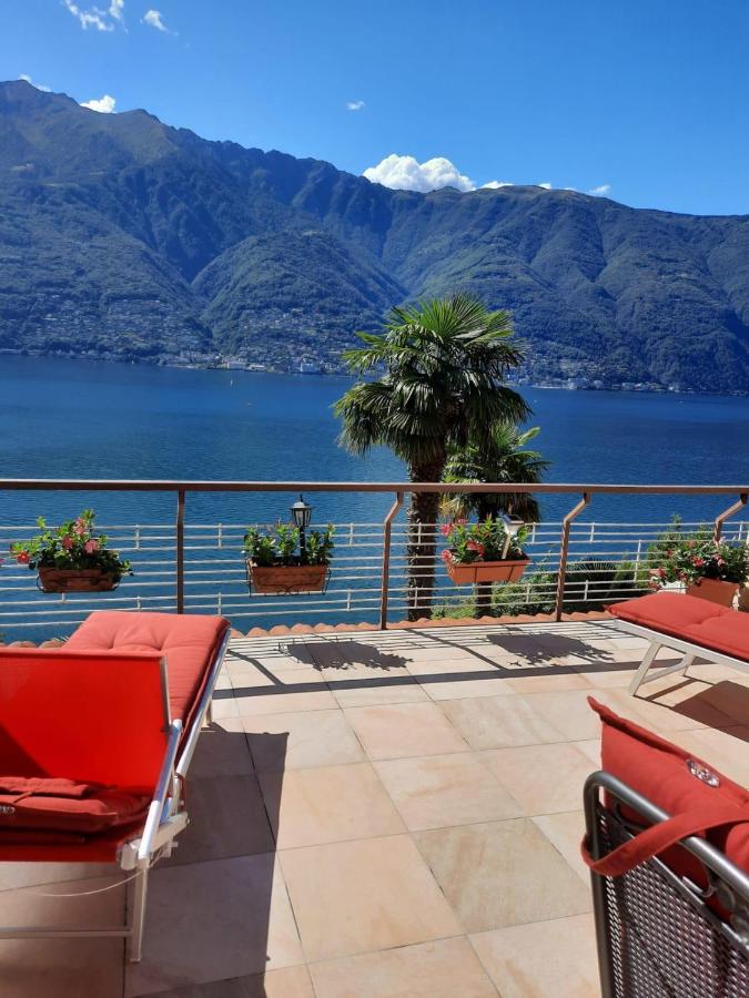 Luxus-FeWo in Pino - Casa Roccia - B&B Pino Lago Maggiore