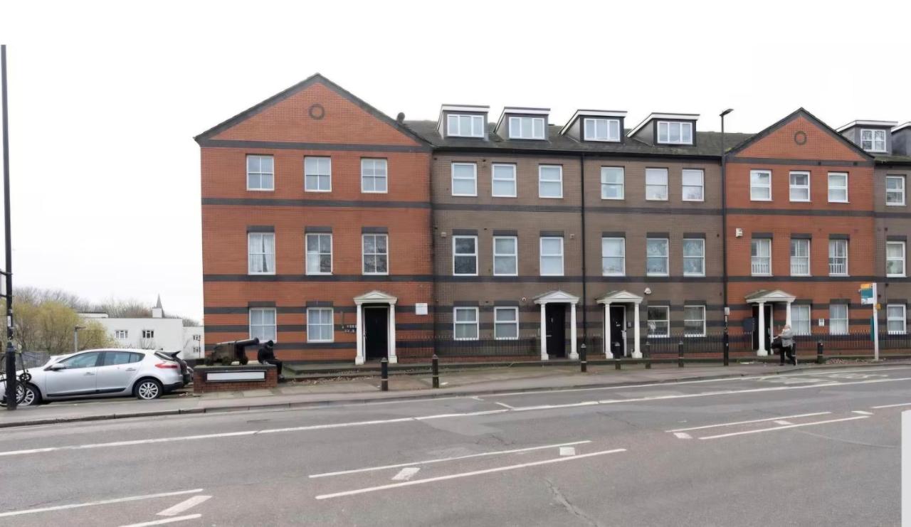 Southampton City Centre Apartment Free Private Parking - Bed and Breakfast