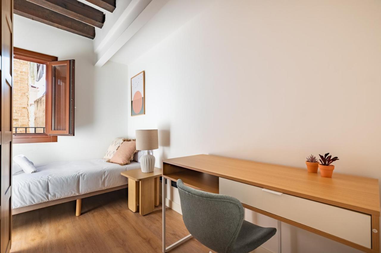 Appartamento con 2 Camere da Letto e Terrazza 