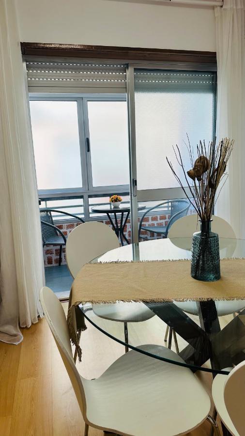 Almeida's House by Férias em Figueira - B&B