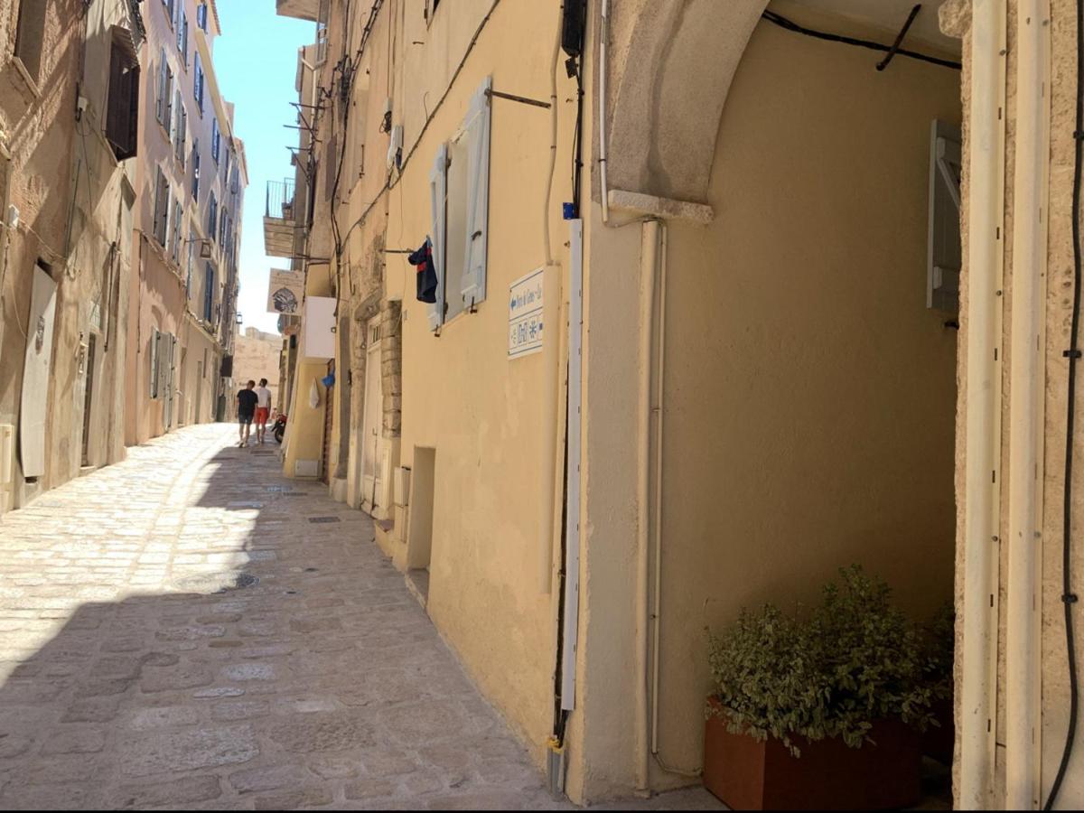 Appartement citadelle Bonifacio Appolonie - Bed and Breakfast