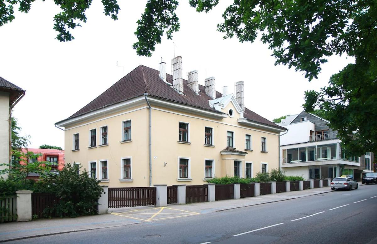 Charming Old Town Flat - B&B