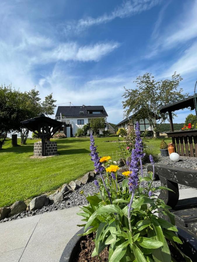 Ferienwohnung Elisabeth Eifel - B&B Mosbruch