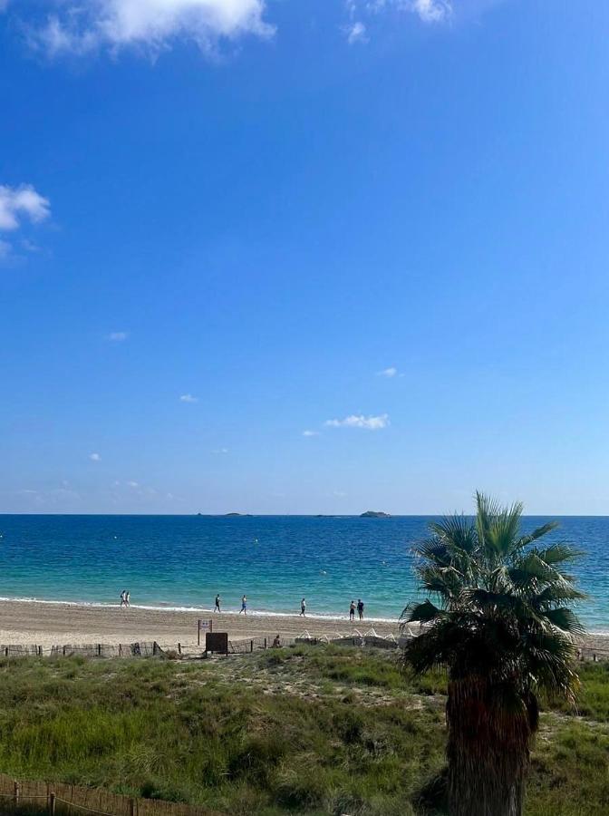 Modern seaview Bossa - Bed and Breakfast Ibiza-stad