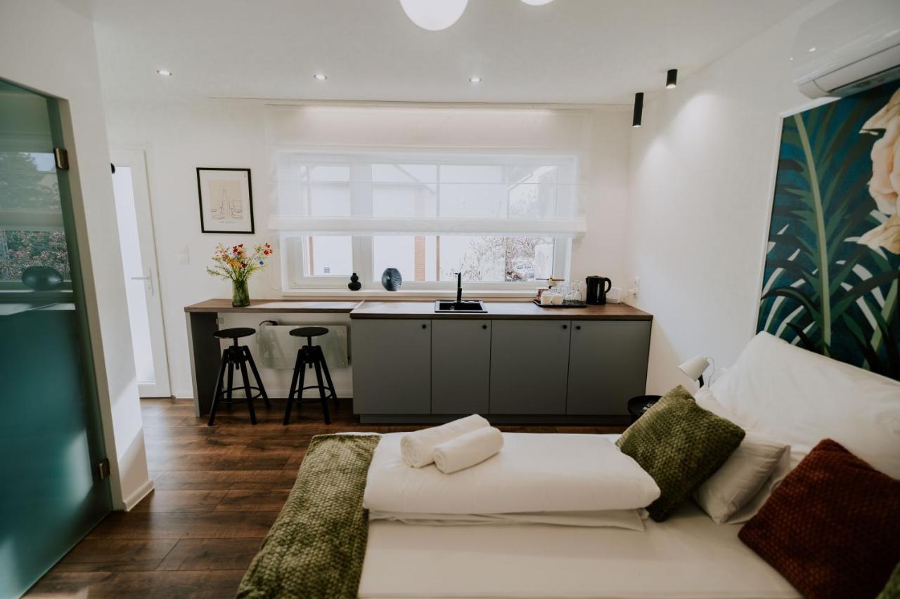 Deluxe Double Room with Shower