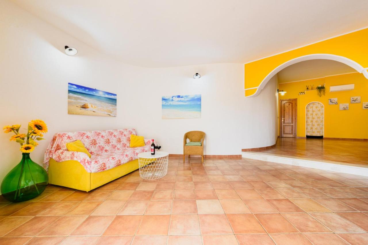 Casa Ludovica a 100 passi dal mare - B&B Arbatax