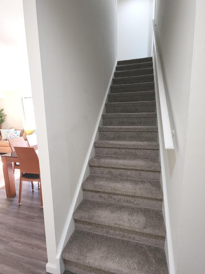 Uptown Grove AC-1 Block from Casino & Boardwalk! - Bed and Breakfast Atlantic City