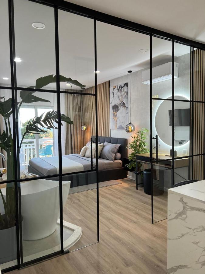 Studio Lit Queen-Size de Luxe