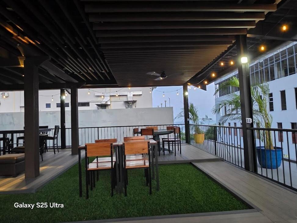 Elegant Spacious Apt on the Cinta Costera N#9 - B&B Panamá