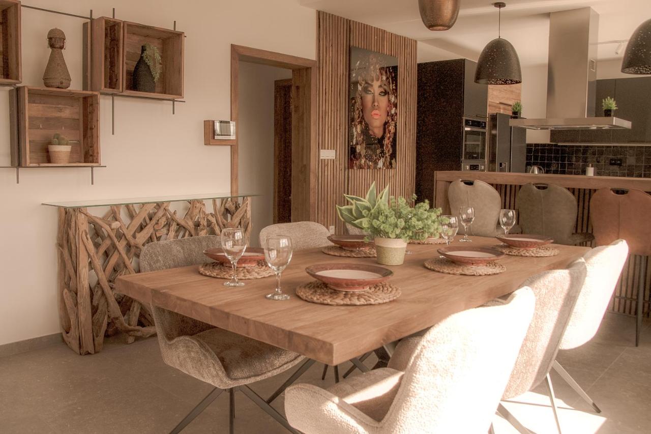 Appartamento con 2 Camere da Letto e Terrazza 