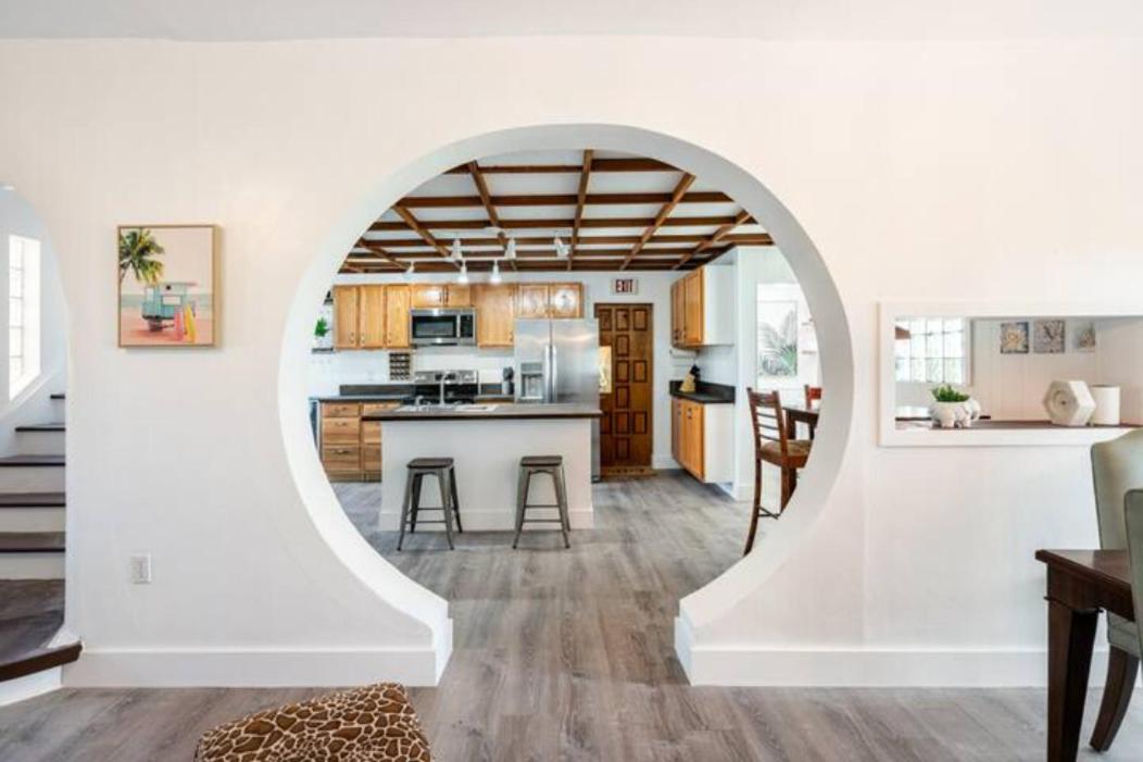 10 Minutes from Beach Full House - B&B Hollywood