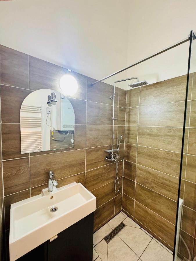 M&M Apartment - Bazilika - Ferienwohnung Budapest