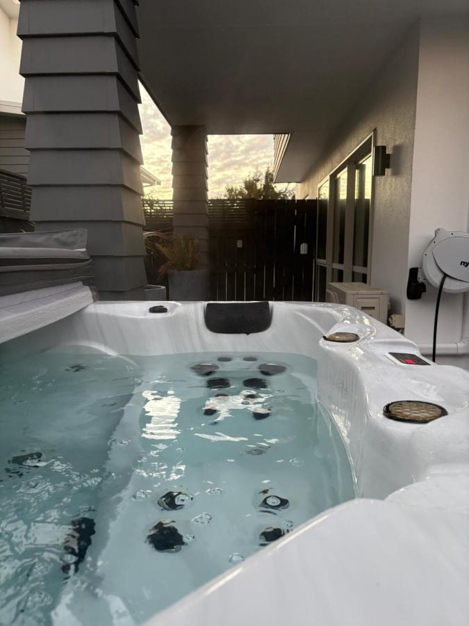 Papamoa Family Beach House - B&B Tauranga
