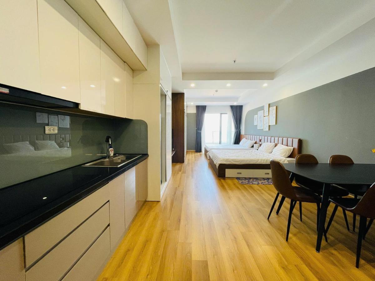Double Room with Balcony and Sea View