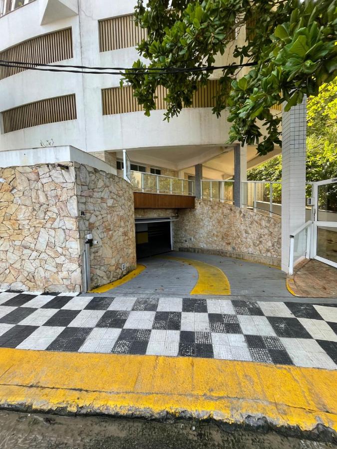 Vista Incrível pro Mar, Serviço de Praia Exclusivo, Wifi e Garagem Privativa - B&B Guarujá