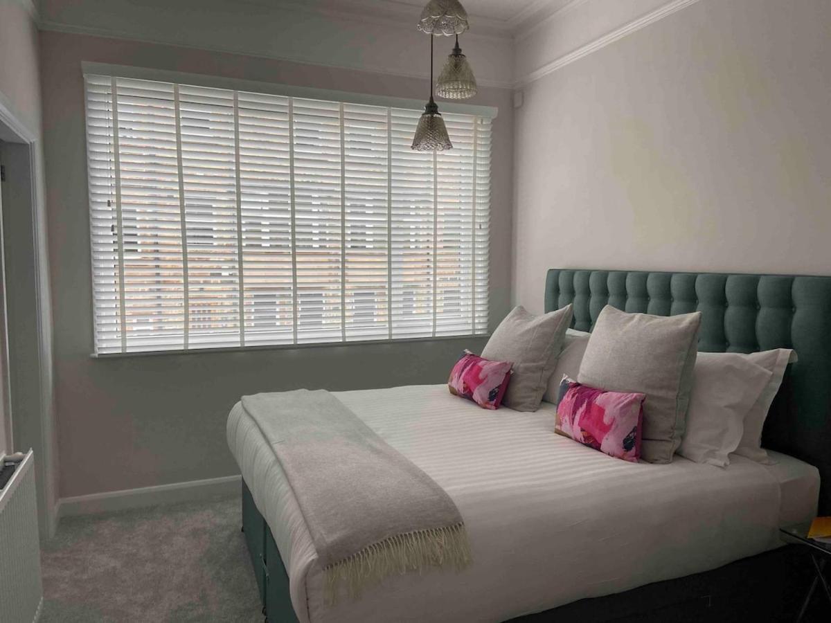 Quadrant Apartment Centre of Harrogate Free Parking - Bed and Breakfast Harrogate