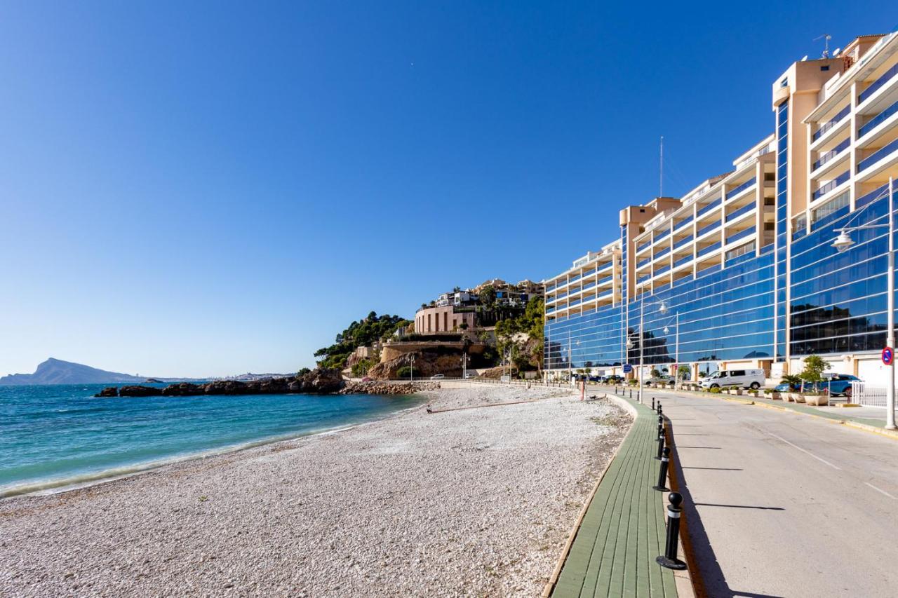 1st Line Mascarat Beach- Solarium Terrace & Pool - Ferienwohnung Altea