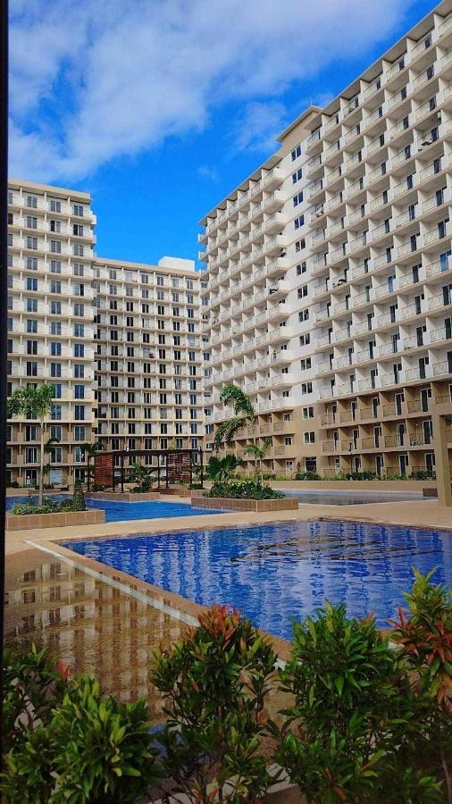 Madera Suites Mactan - B&B