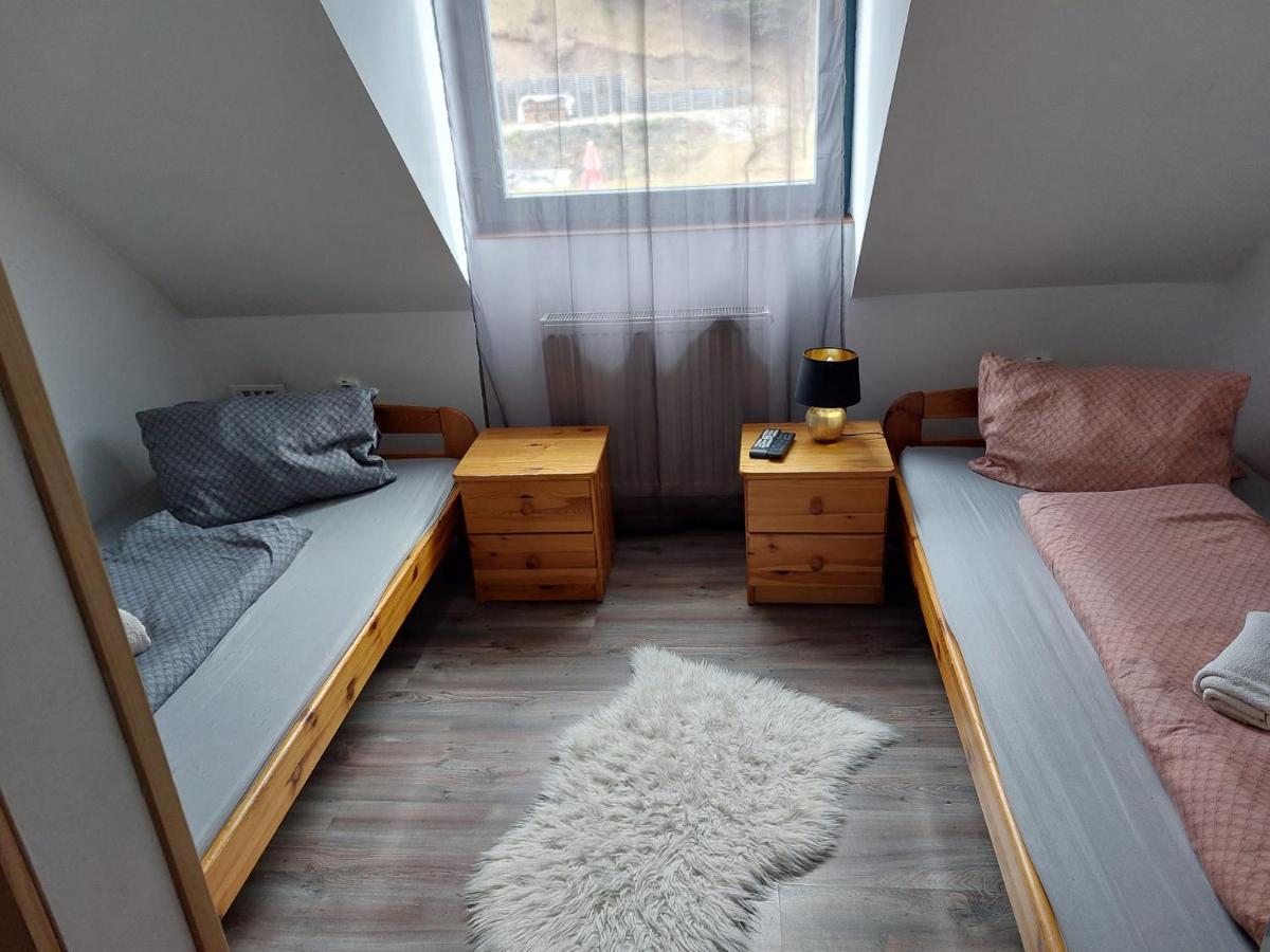 Zweibettzimmer
