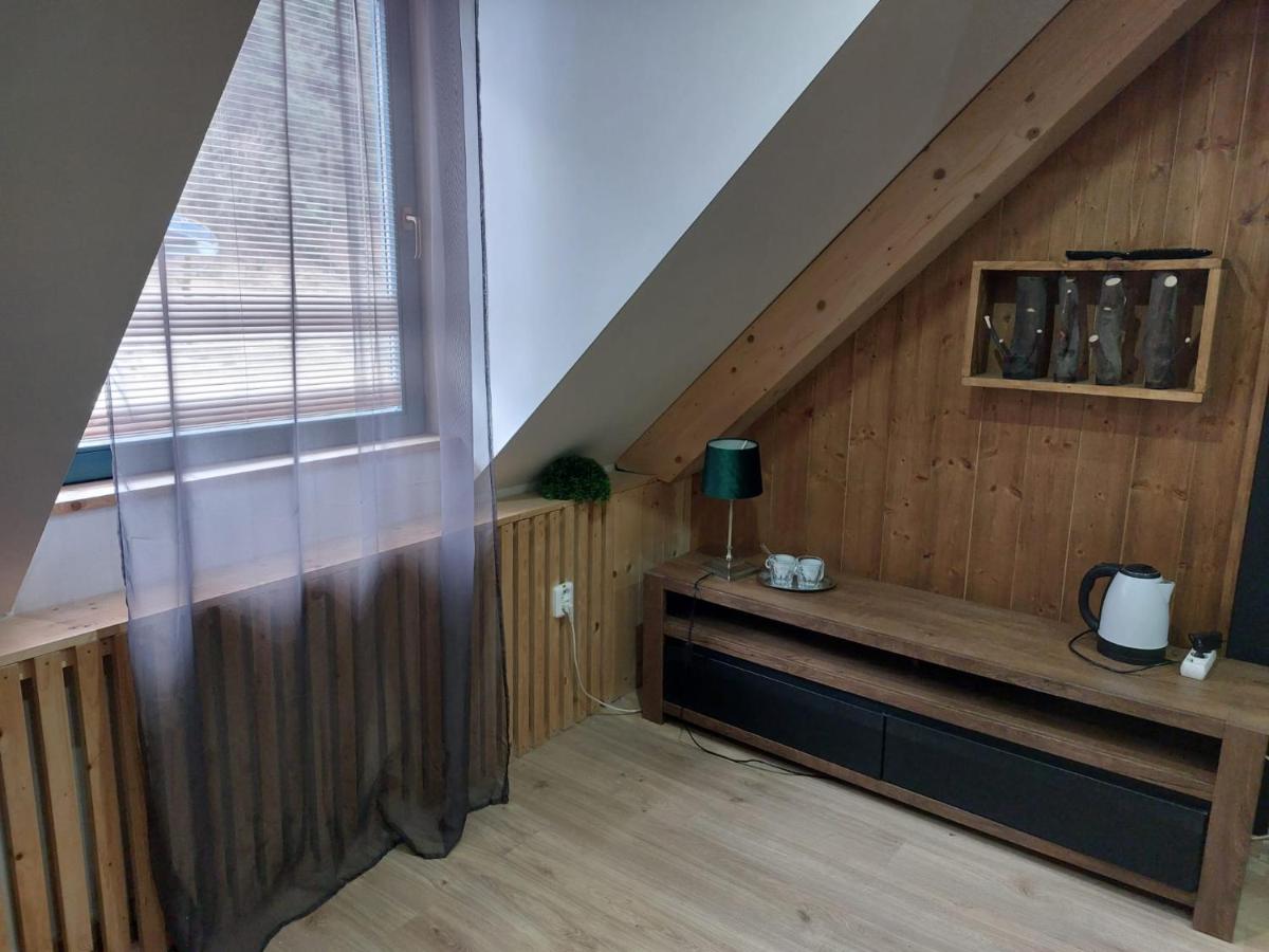 Doppelzimmer mit Gartenblick