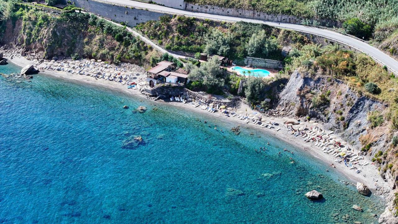 Villa Ridente Apartament - Chambres d'hôtes Gioiosa Marea