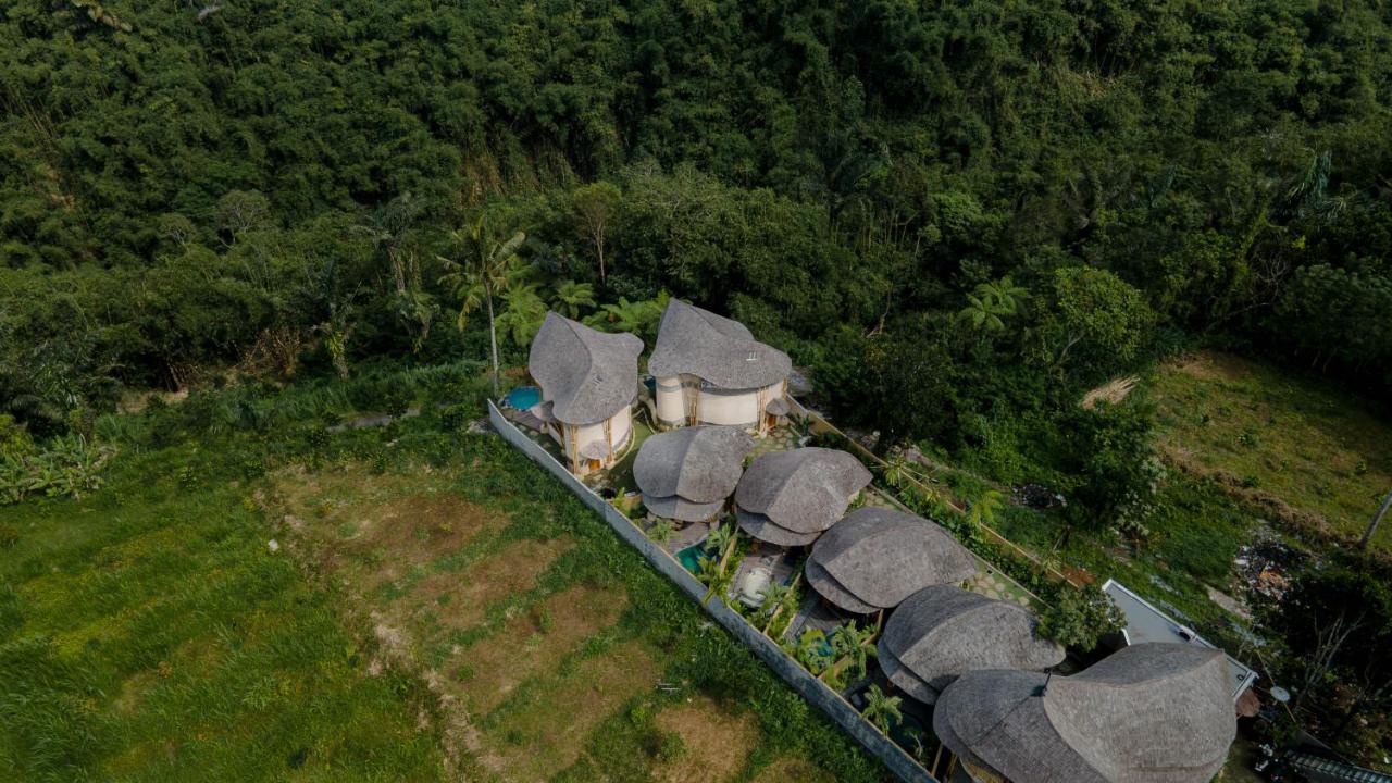 The Scape Valley Villas by Pramana Villas - B&B