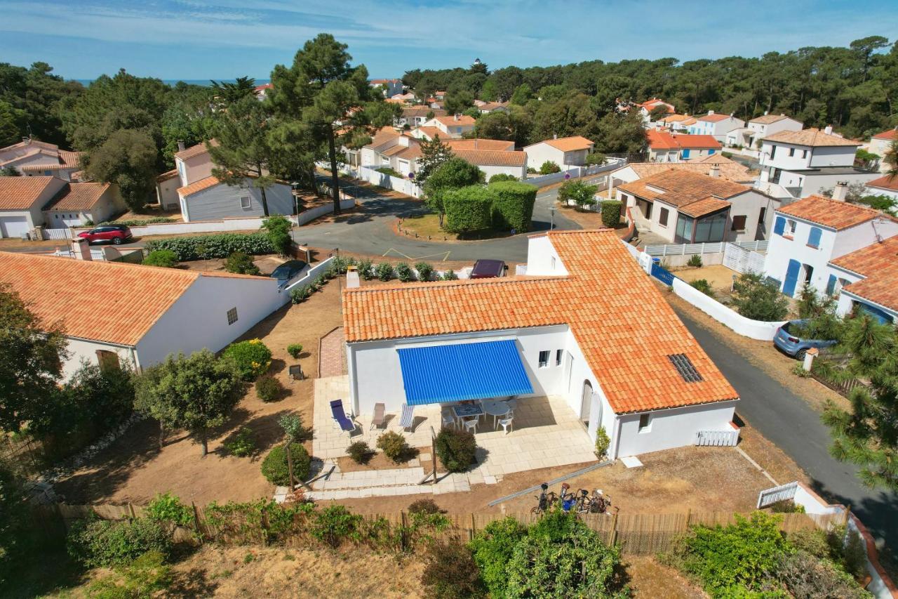 La White House, 8 personnes/8 vélos + free Parking - B&B